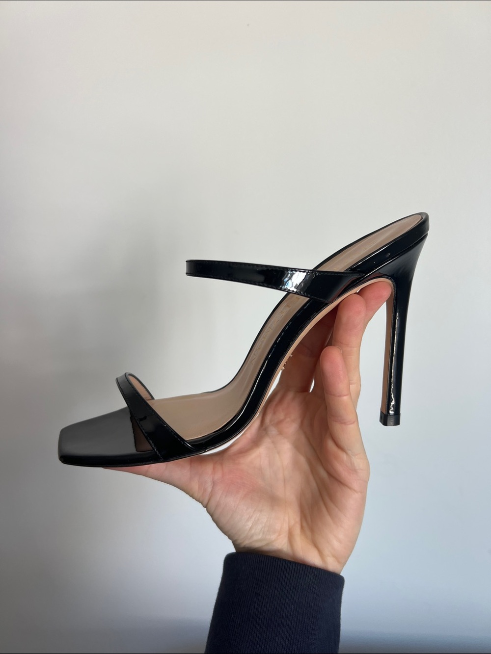 Stuart Weitzman aleena 75 black patent leather open toe strappy heeled sandals - Picture 11 of 11